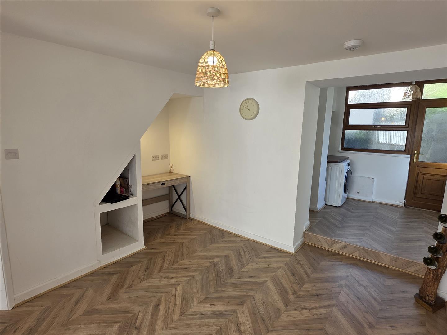 Panteg, Felinfoel, Llanelli, SA15 3TE